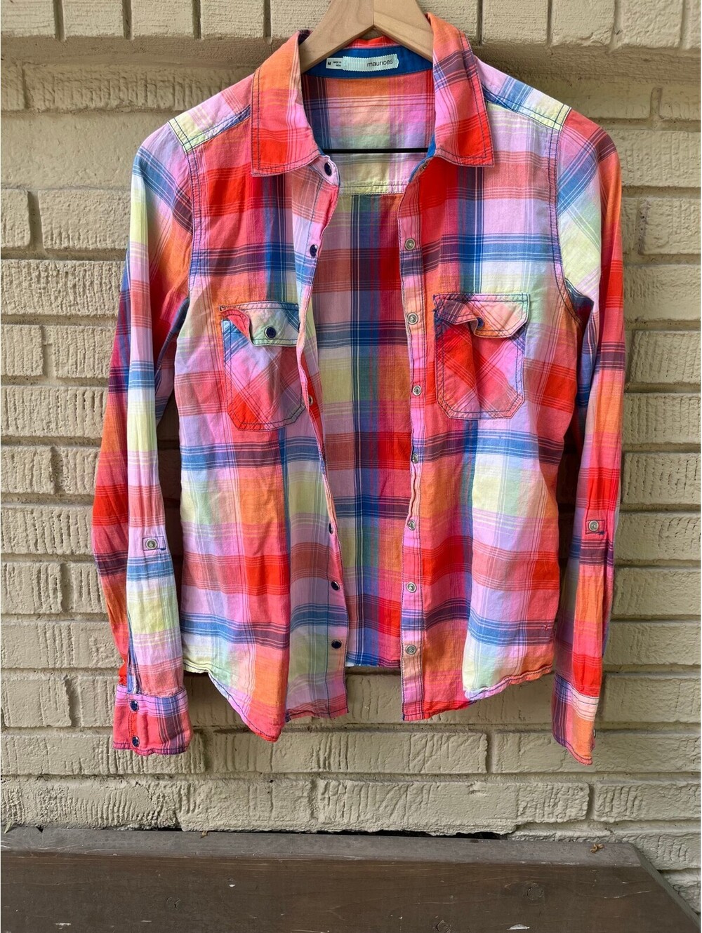 Maurices Lightweight Plaid M Medium Womens Button Up Shirt Colorful